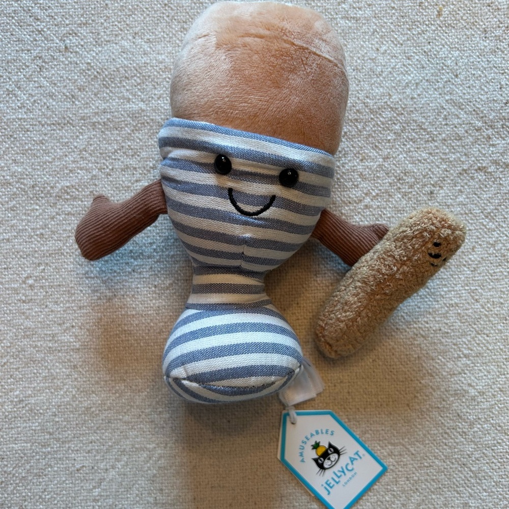Jellycat Eggetha Egg and Lance Soldier